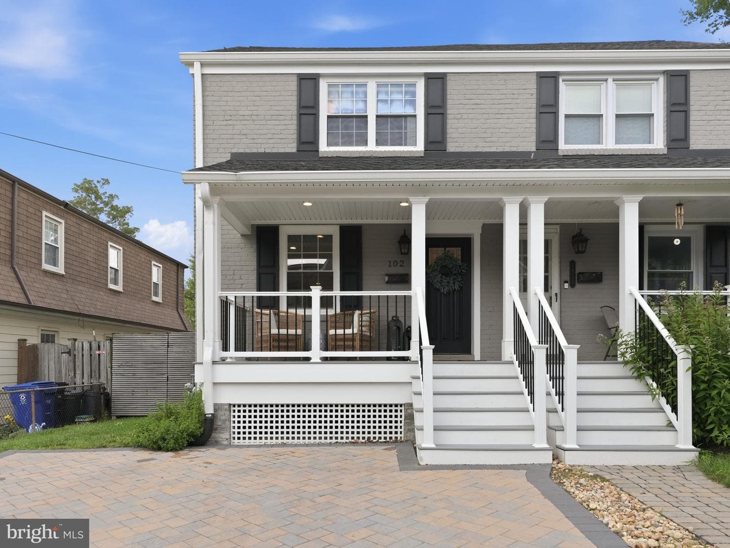 102 E Howell Avenue photo 4