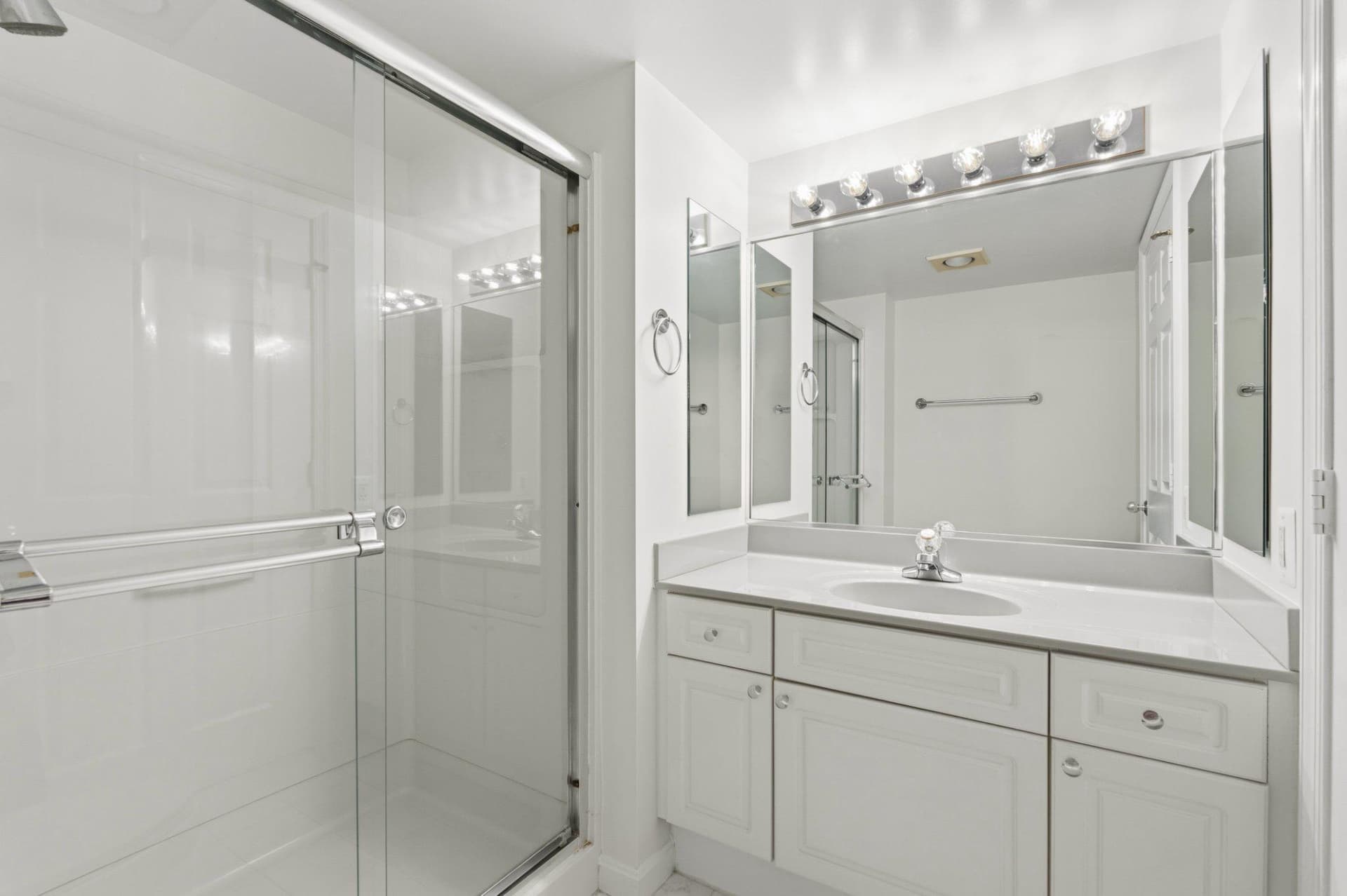 2181 Jamieson Avenue #1402 photo 21