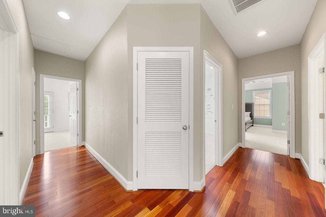 33 Donelson Street photo 19