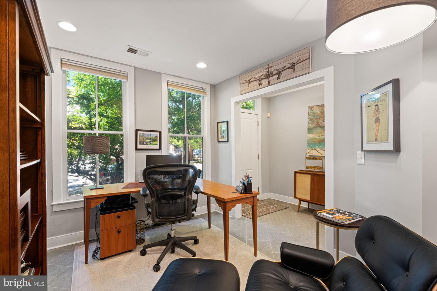 727 N Alfred Street photo 10
