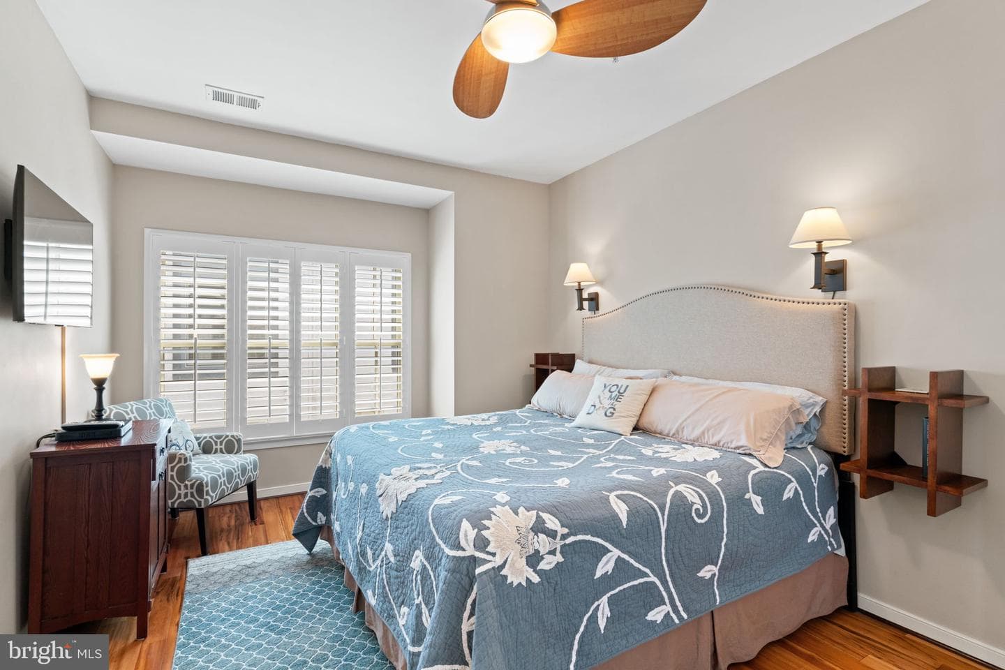 727 N Alfred Street photo 25