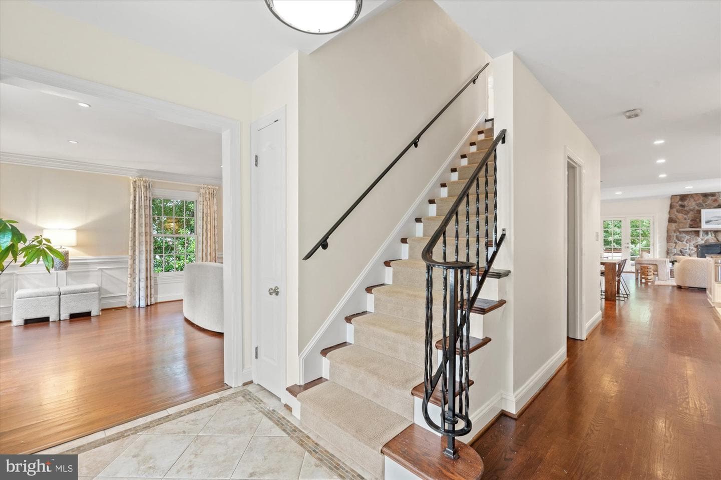 301 Columbia Road photo 31