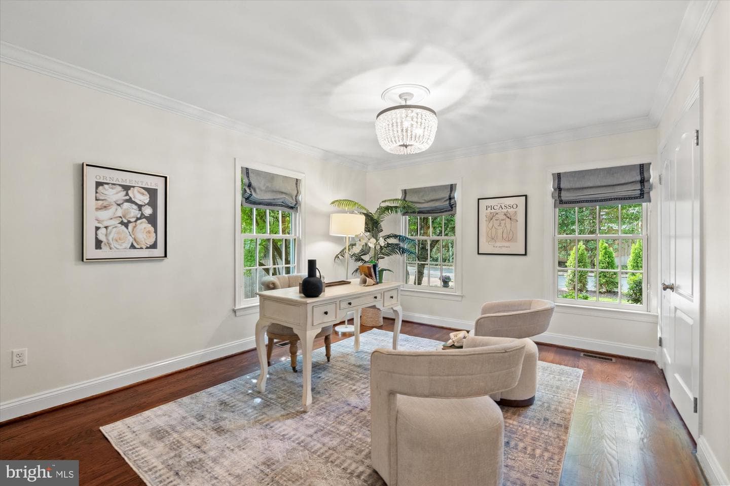 301 Columbia Road photo 46