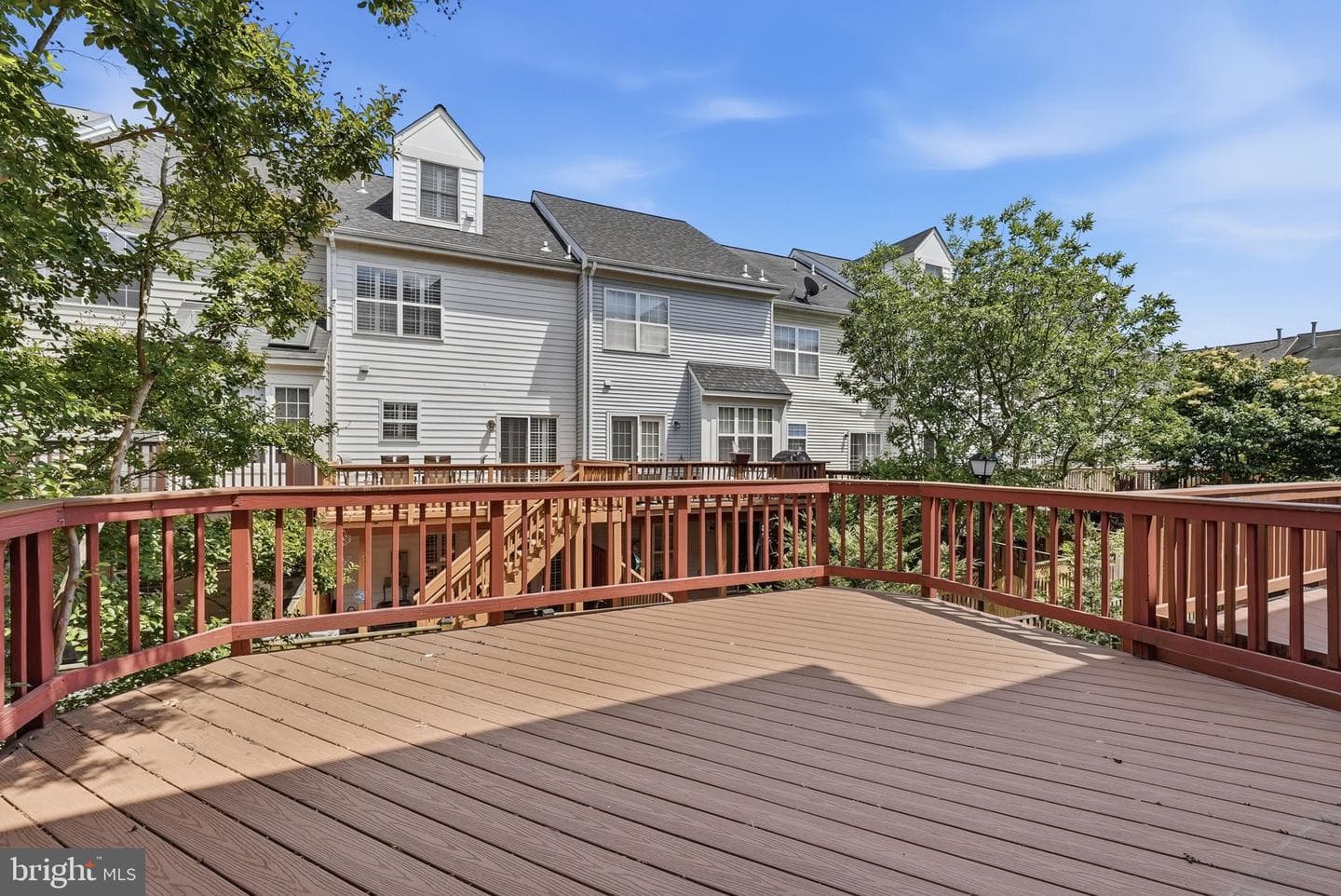 112 Cahill Drive photo 34