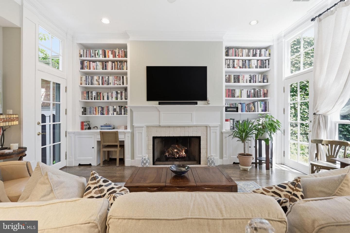 802 Duke Street, Alexandria
