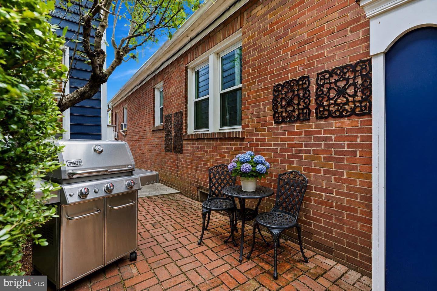 802 Duke Street photo 9