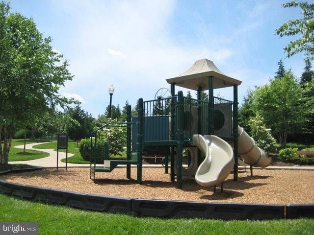 4850 Eisenhower Avenue #425 photo 21