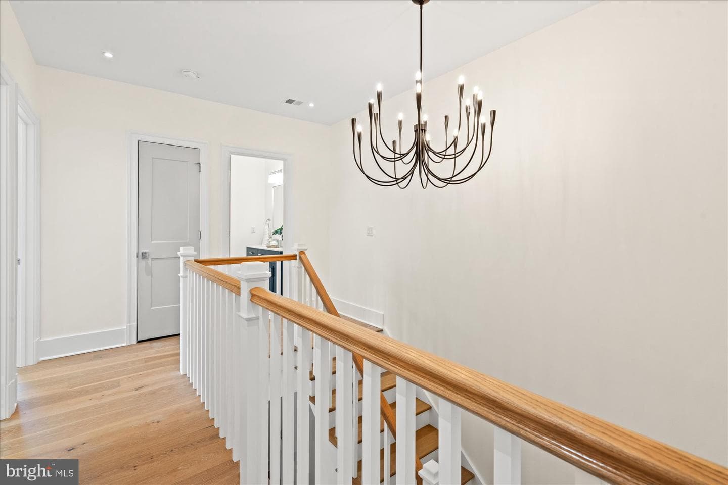 28 W Chapman Street photo 21