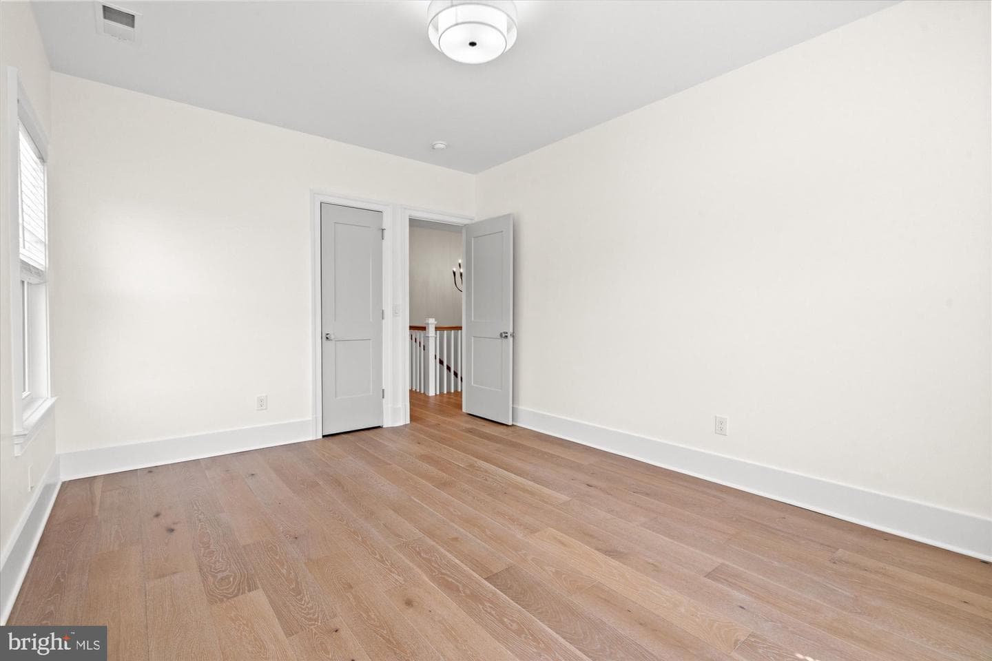 28 W Chapman Street photo 26