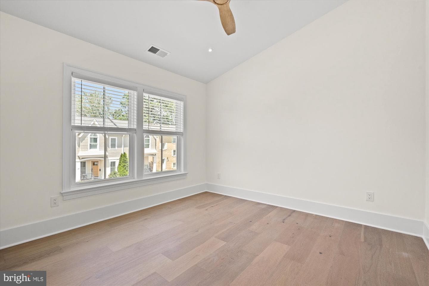 26 W Chapman Street photo 26
