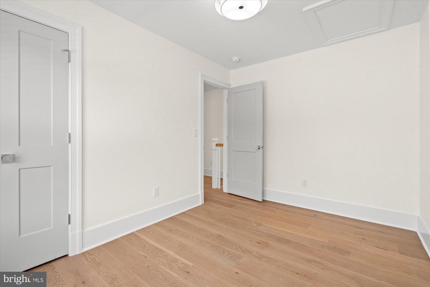 26 W Chapman Street photo 30