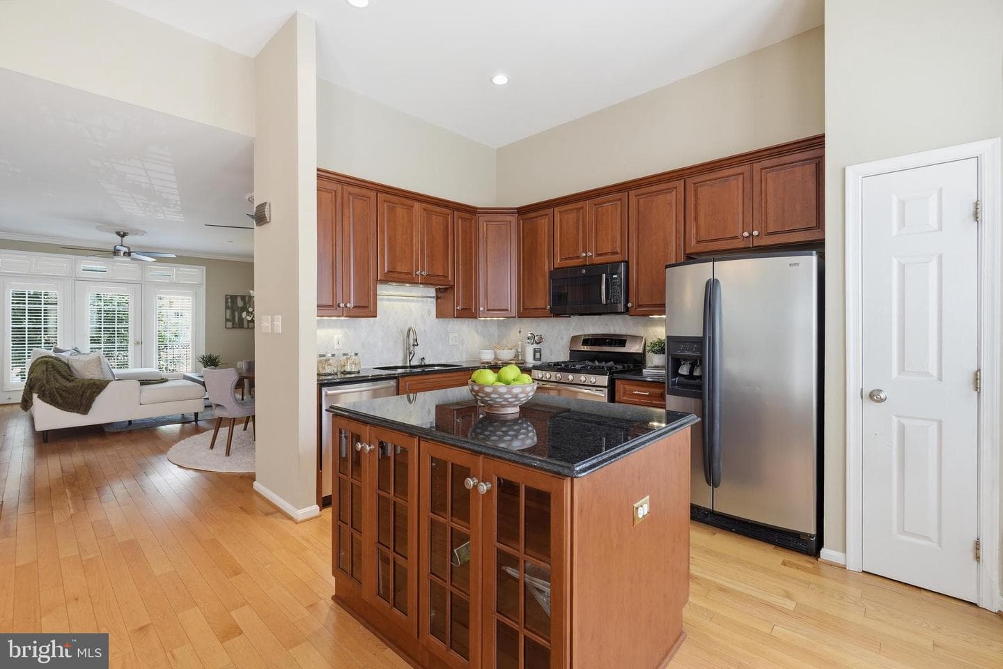 401 Stanton Place photo 13
