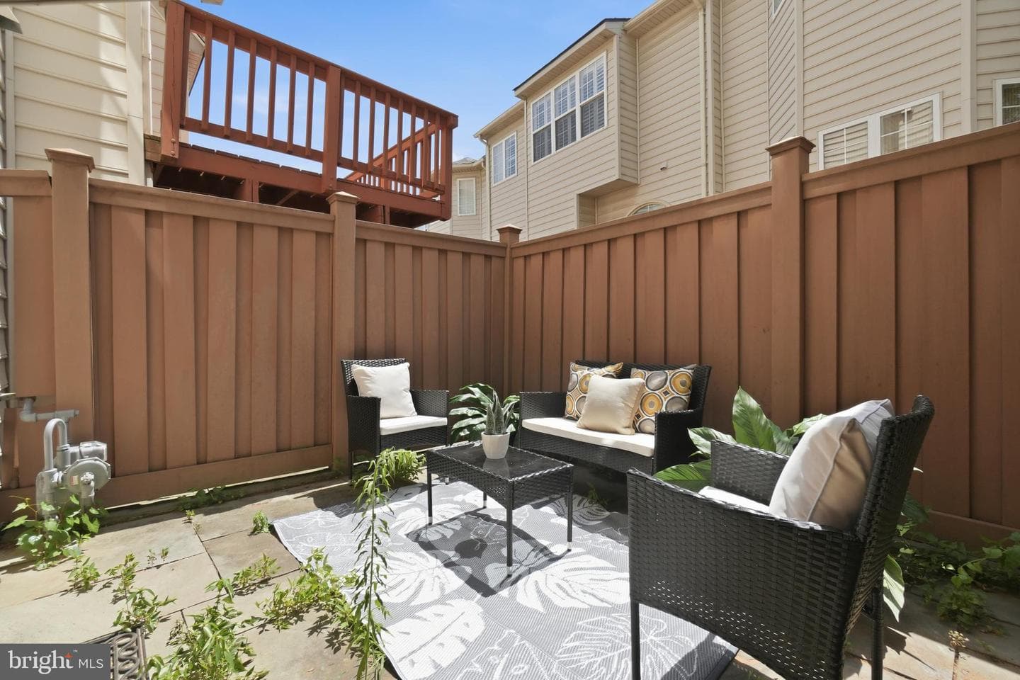 401 Stanton Place photo 34