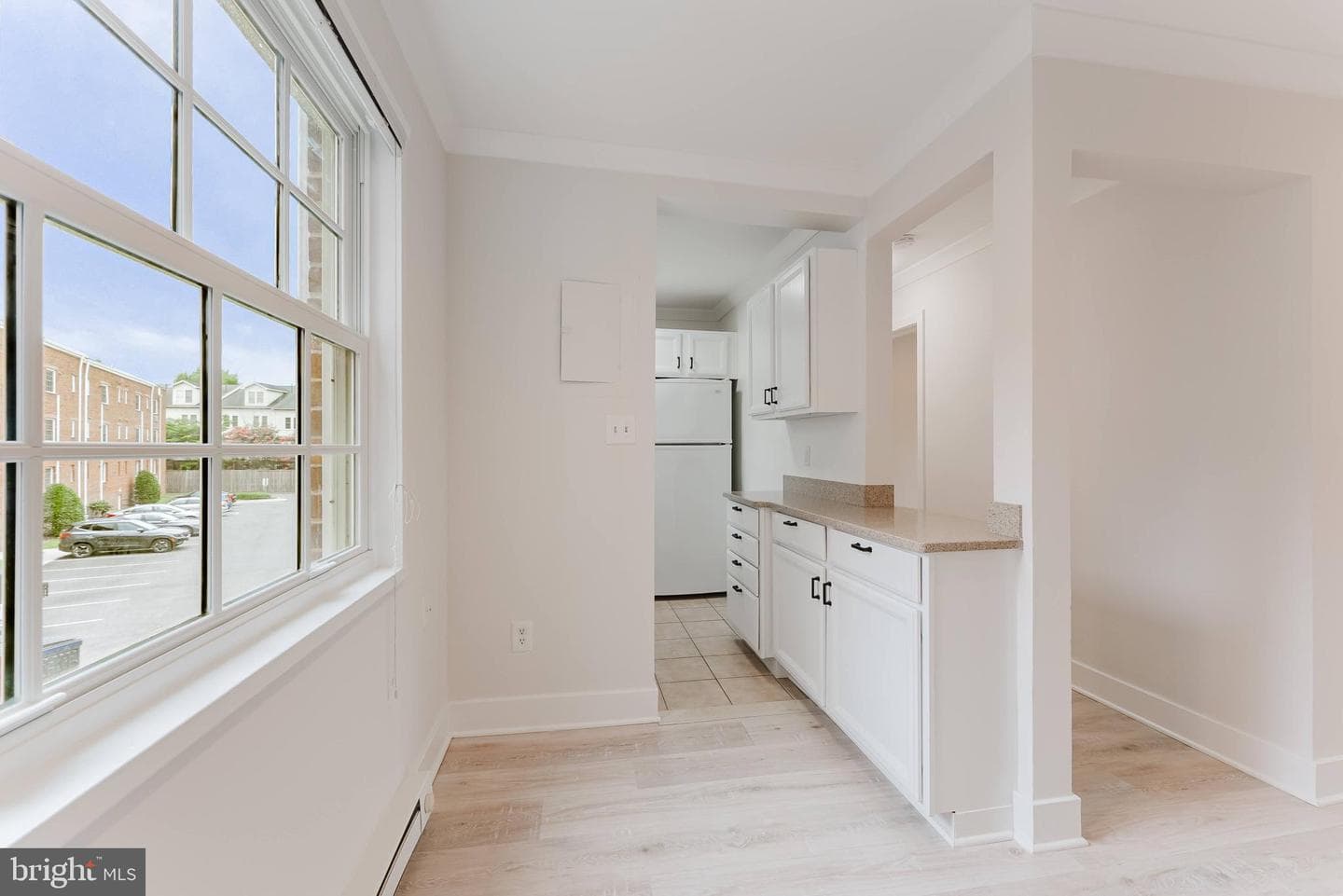 1718 W Abingdon Drive #202 photo 11