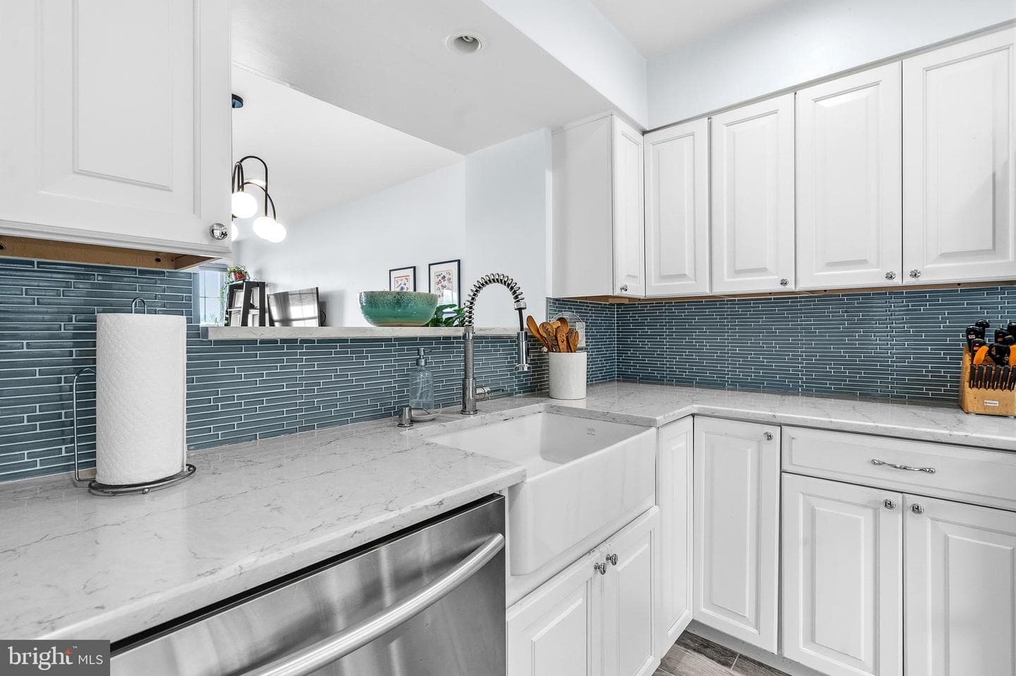 87 Fendall Avenue photo 11