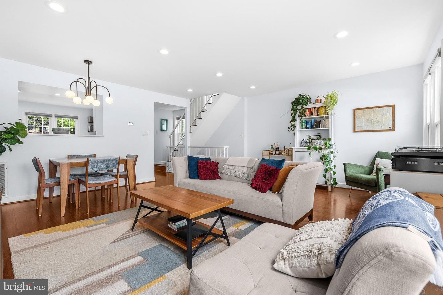 87 Fendall Avenue photo 6