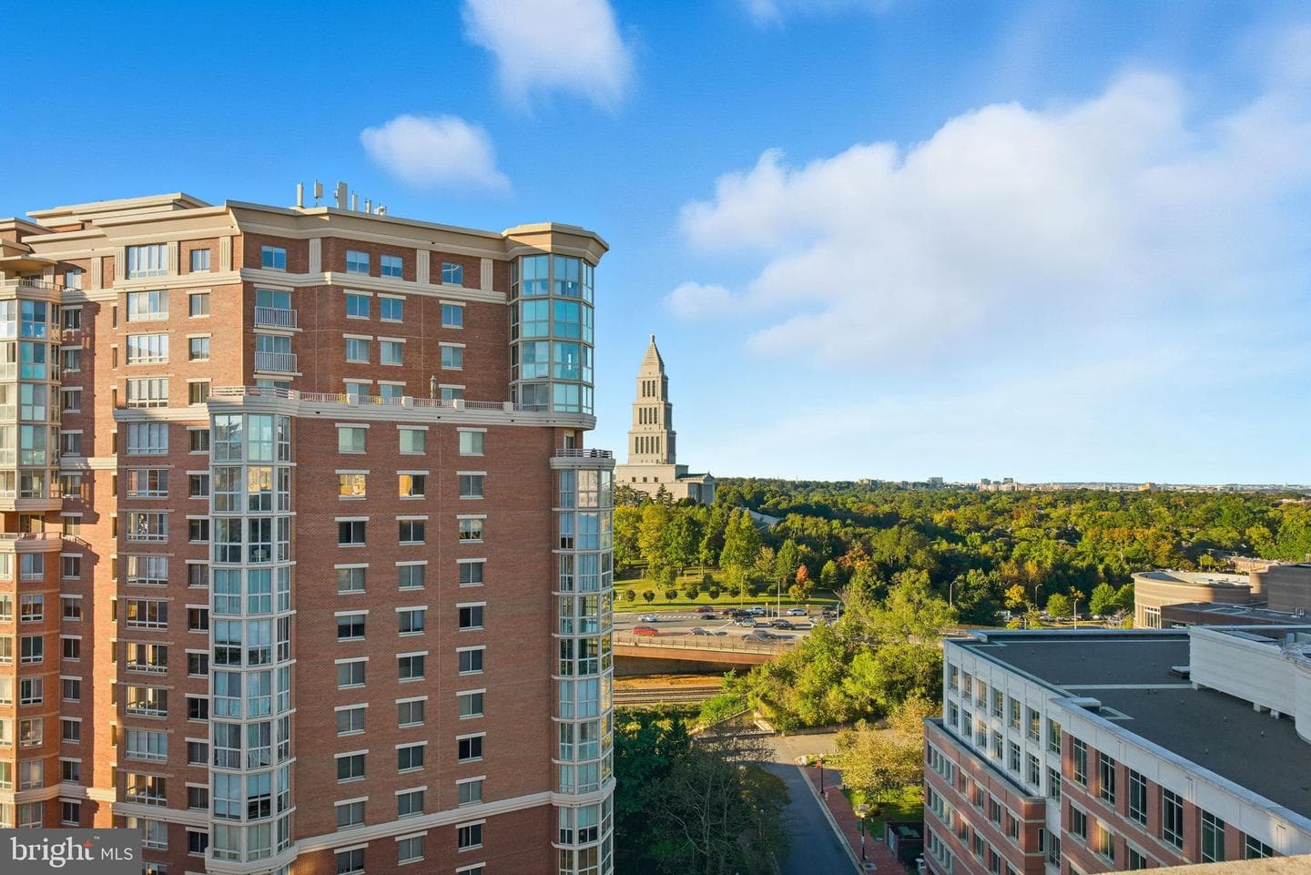 2050 Jamieson Avenue #1008 photo 24