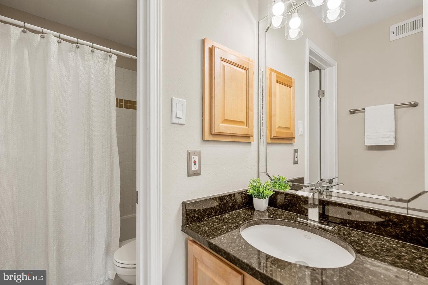 3311 Wyndham Circle #2202 photo 18