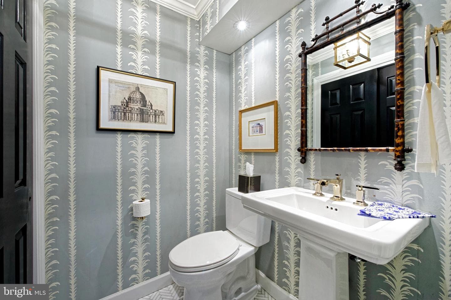 624 S Saint Asaph Street photo 12