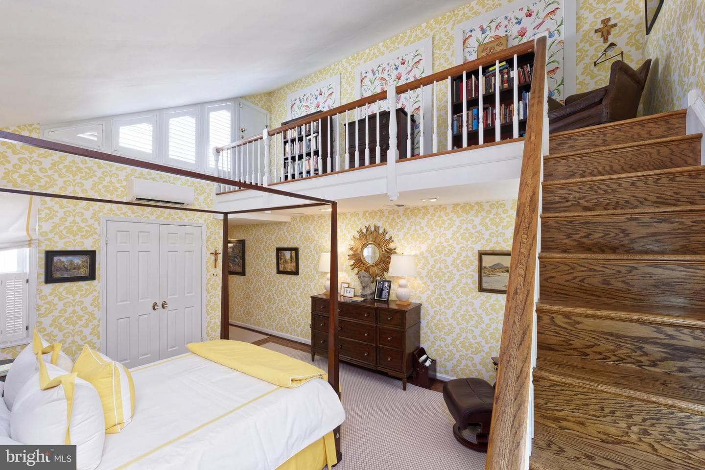 624 S Saint Asaph Street photo 22