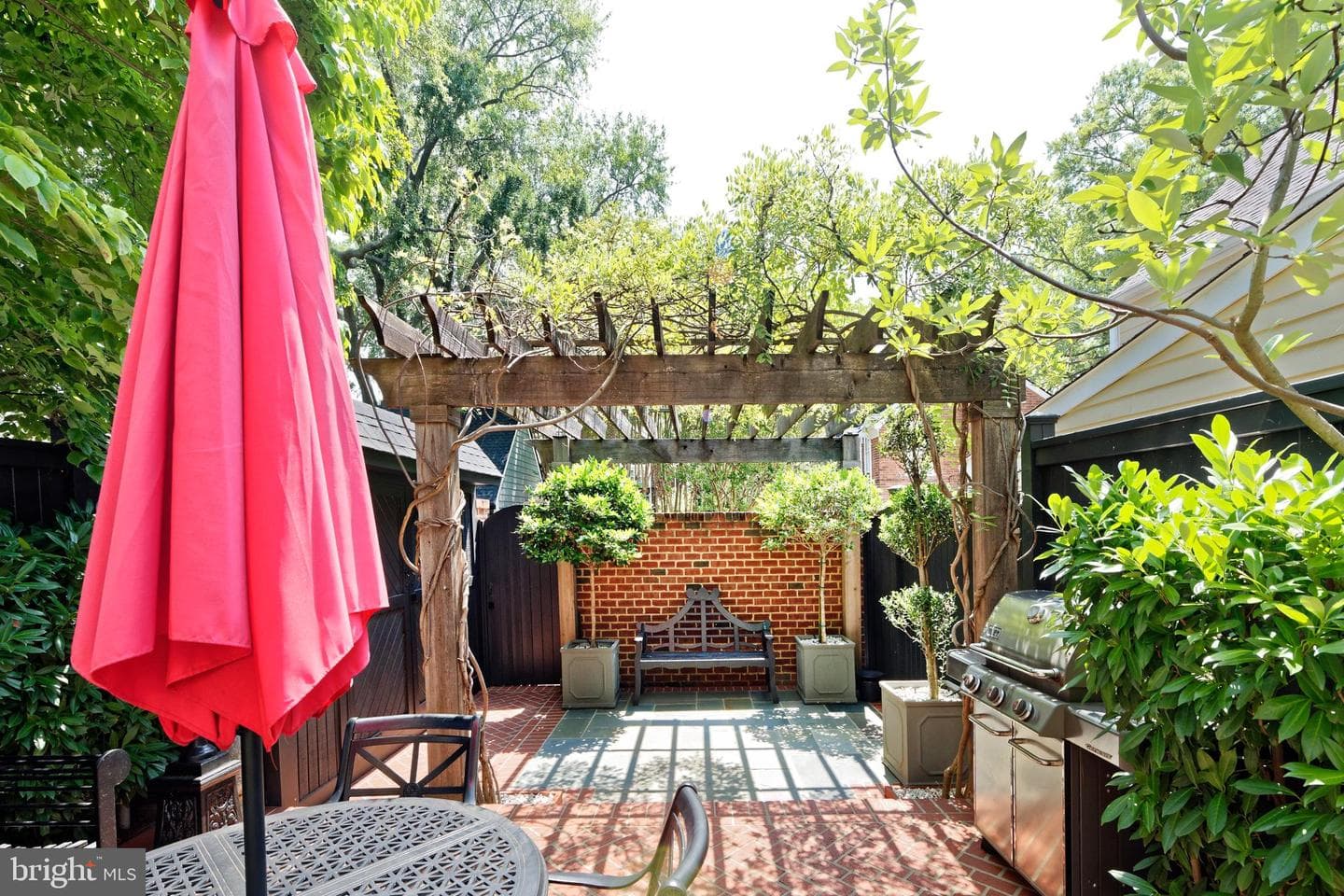 624 S Saint Asaph Street photo 38