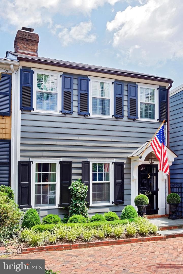 624 S Saint Asaph Street photo 4