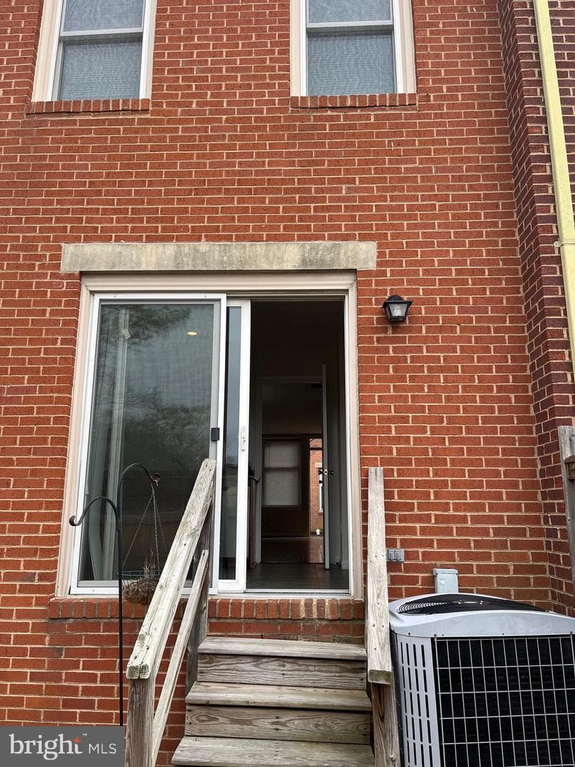 1533 Oronoco Street photo 27