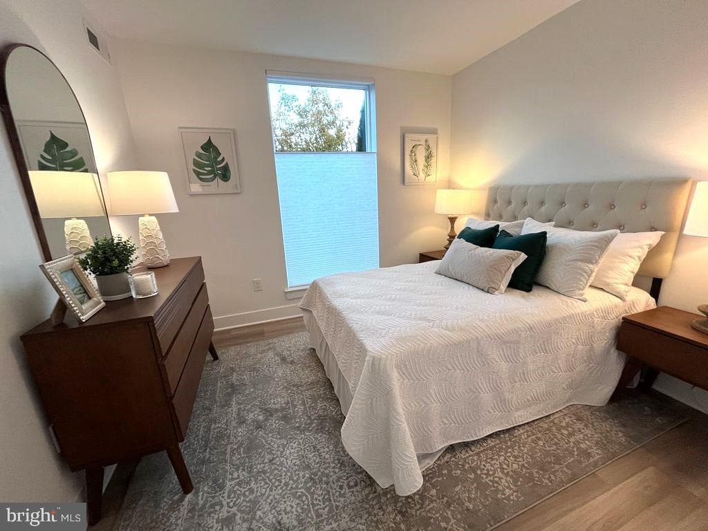 701 N Henry Street #205 photo 11