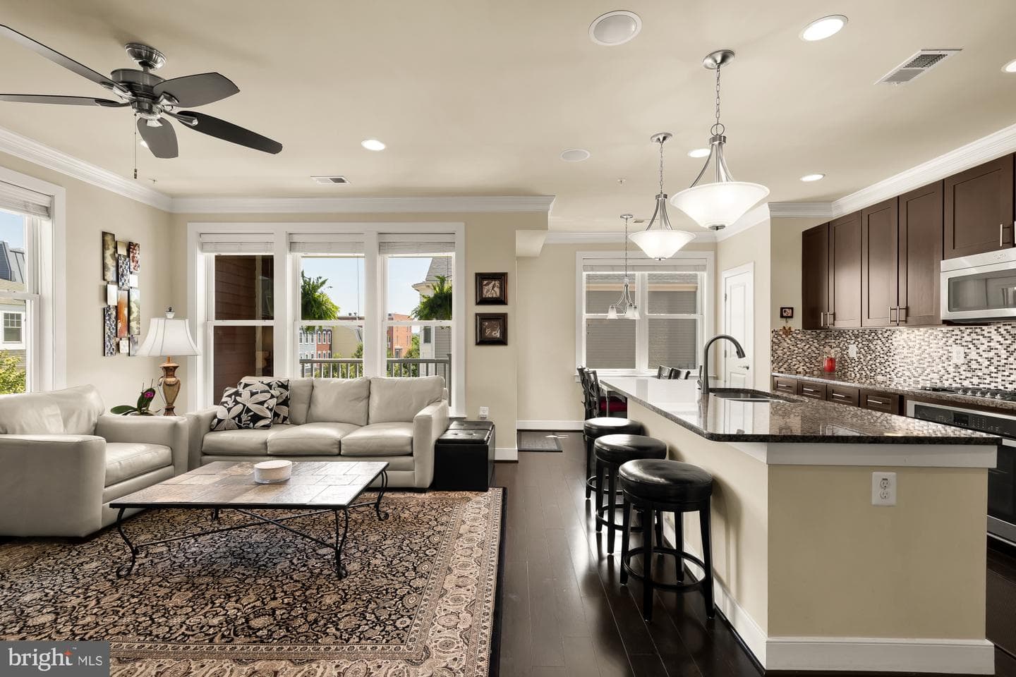 701 Annie Rose photo 12
