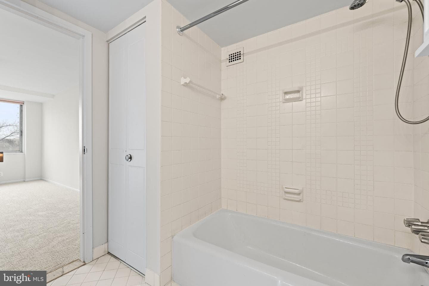 301 N Beauregard Street #604 photo 26
