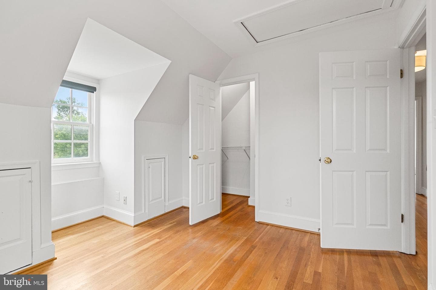 2502 Taylor Avenue photo 21
