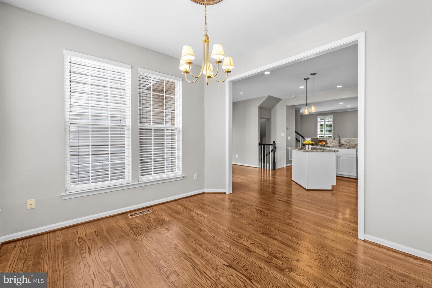 5011 Waple Lane photo 25