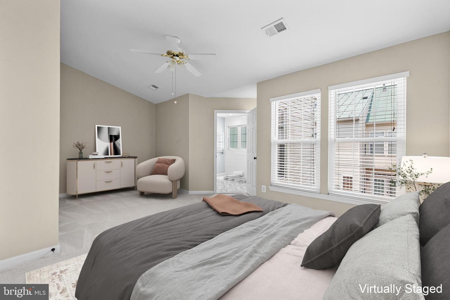 5011 Waple Lane photo 42