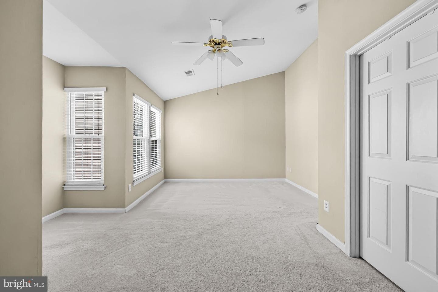 5011 Waple Lane photo 45