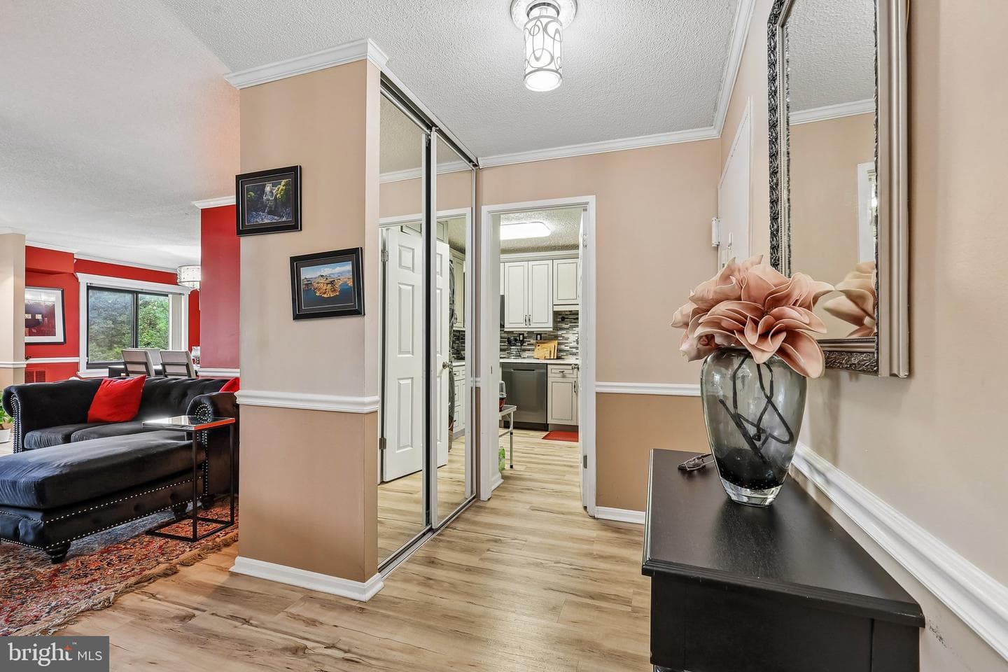 203 Yoakum Parkway #925 photo 7