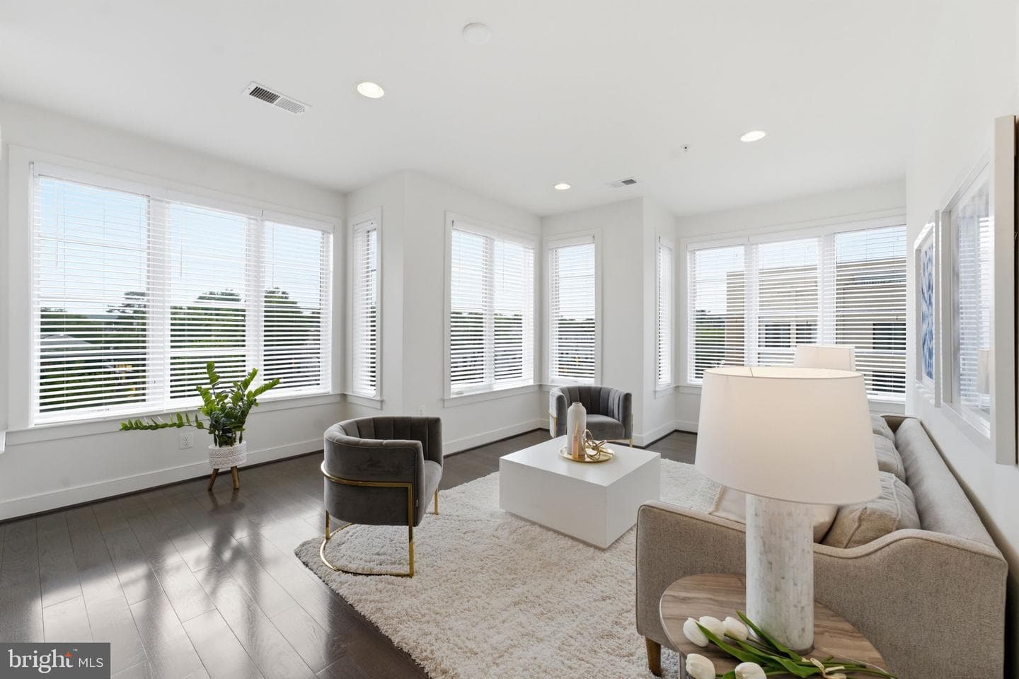 611 Howell photo 38
