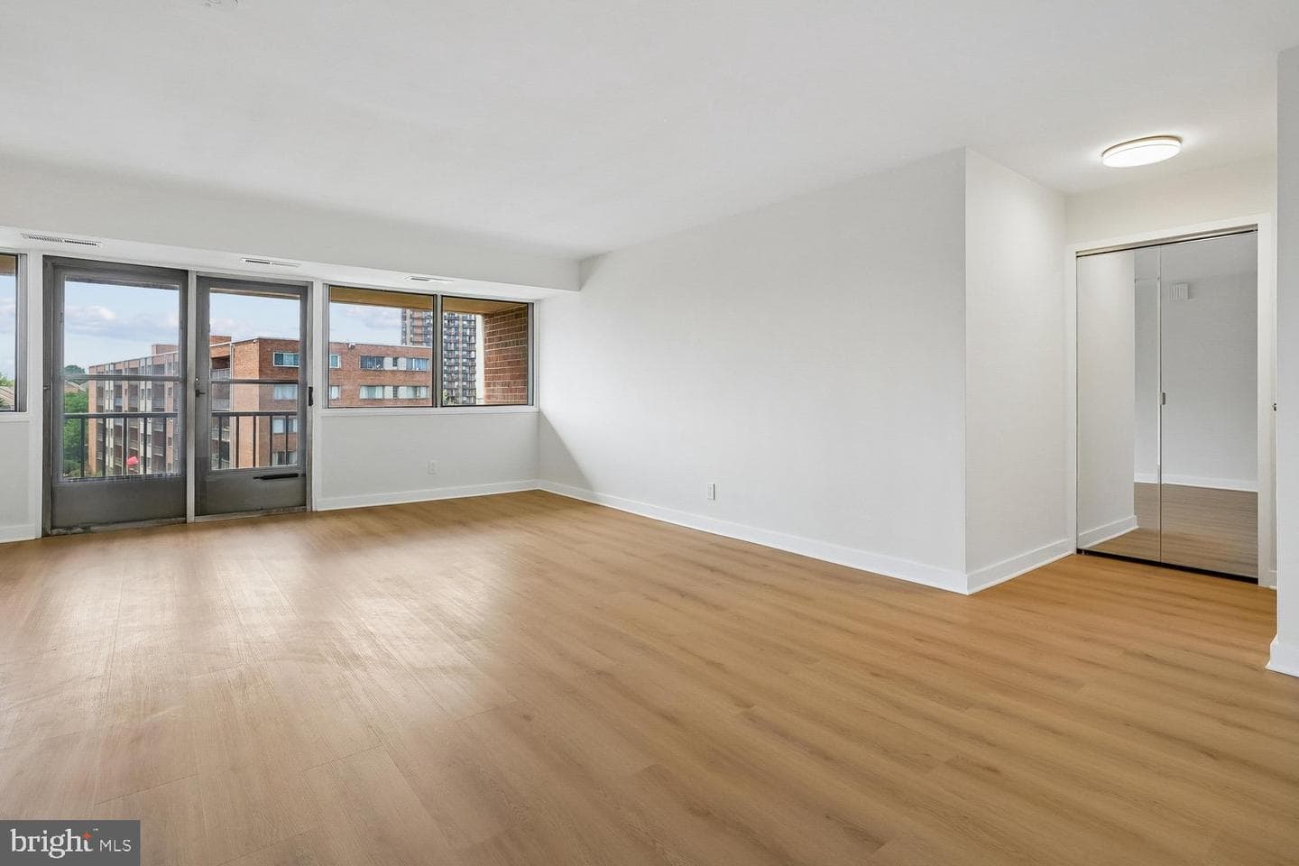431 N Armistead Street #604 photo 14