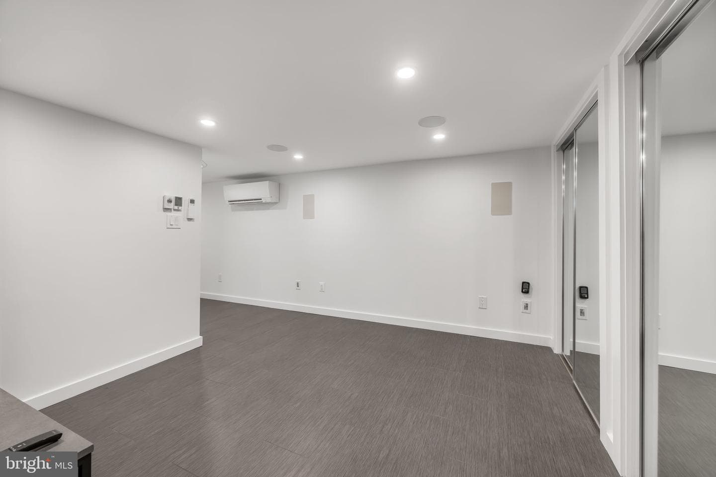 510 E Alexandria Avenue photo 22
