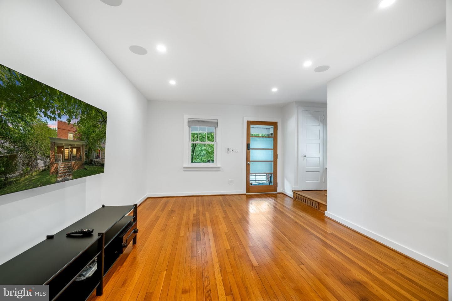 510 E Alexandria Avenue photo 8