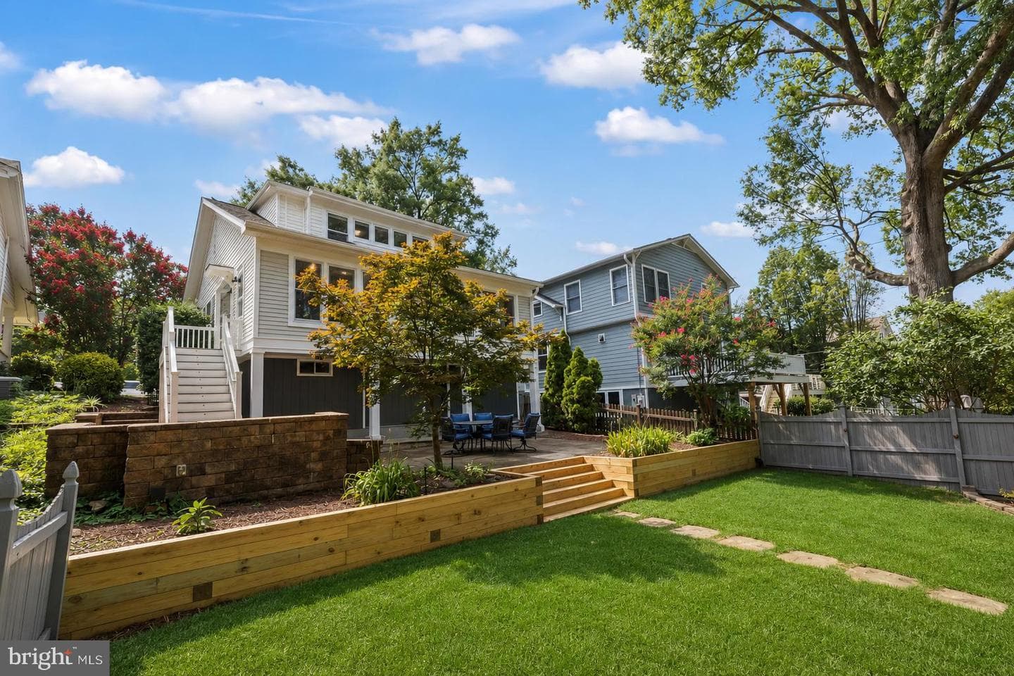 605 Johnston Place photo 47