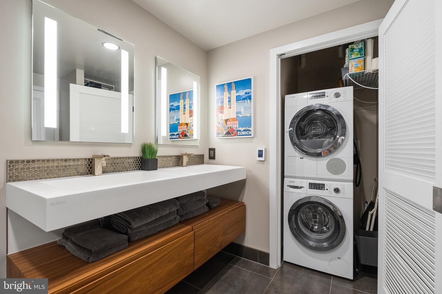 520 John Carlyle Street #107 photo 36