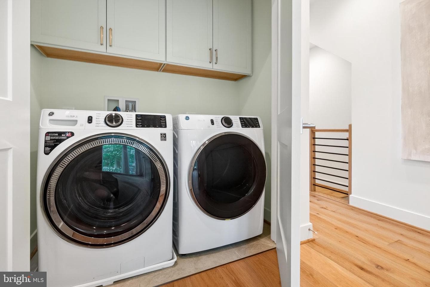 614 S Alfred Street photo 27