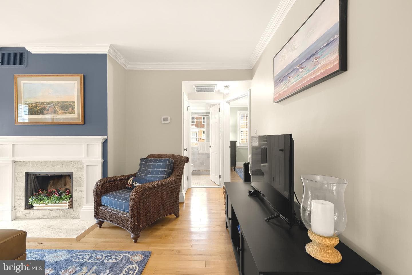 1115 N Pitt Street #2b photo 5
