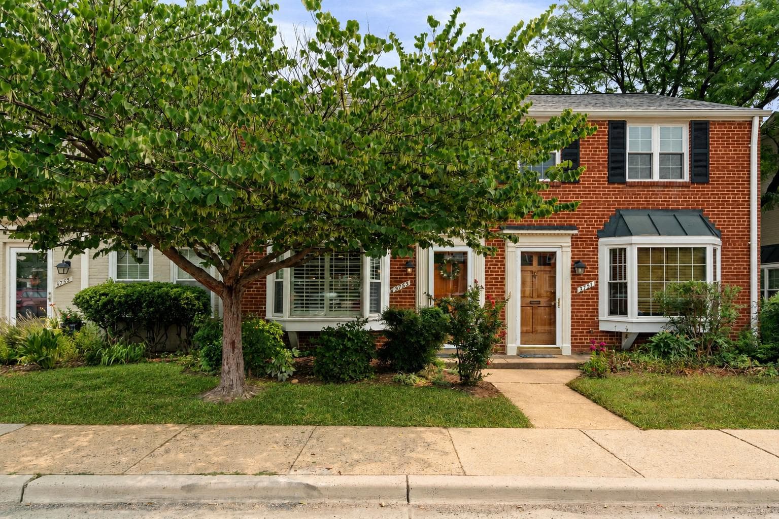 3753 Jason Avenue photo 38