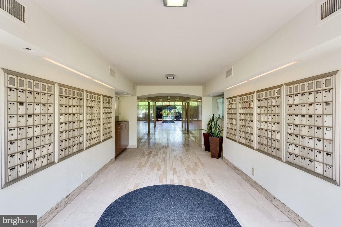 301 N Beauregard Street #1017 photo 8
