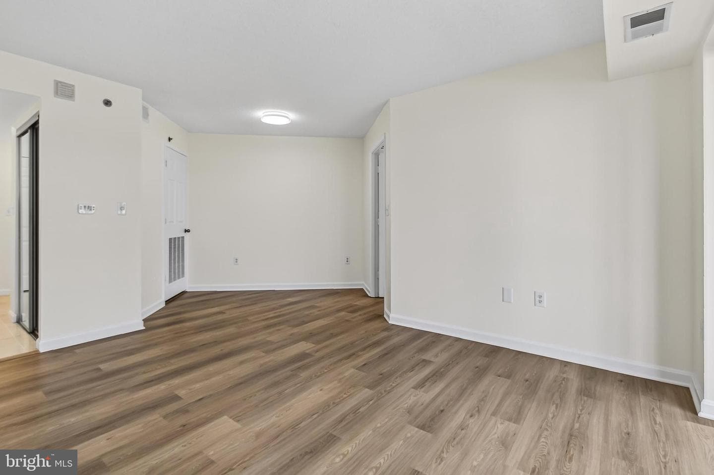 2181 Jamieson Avenue #1502 photo 20