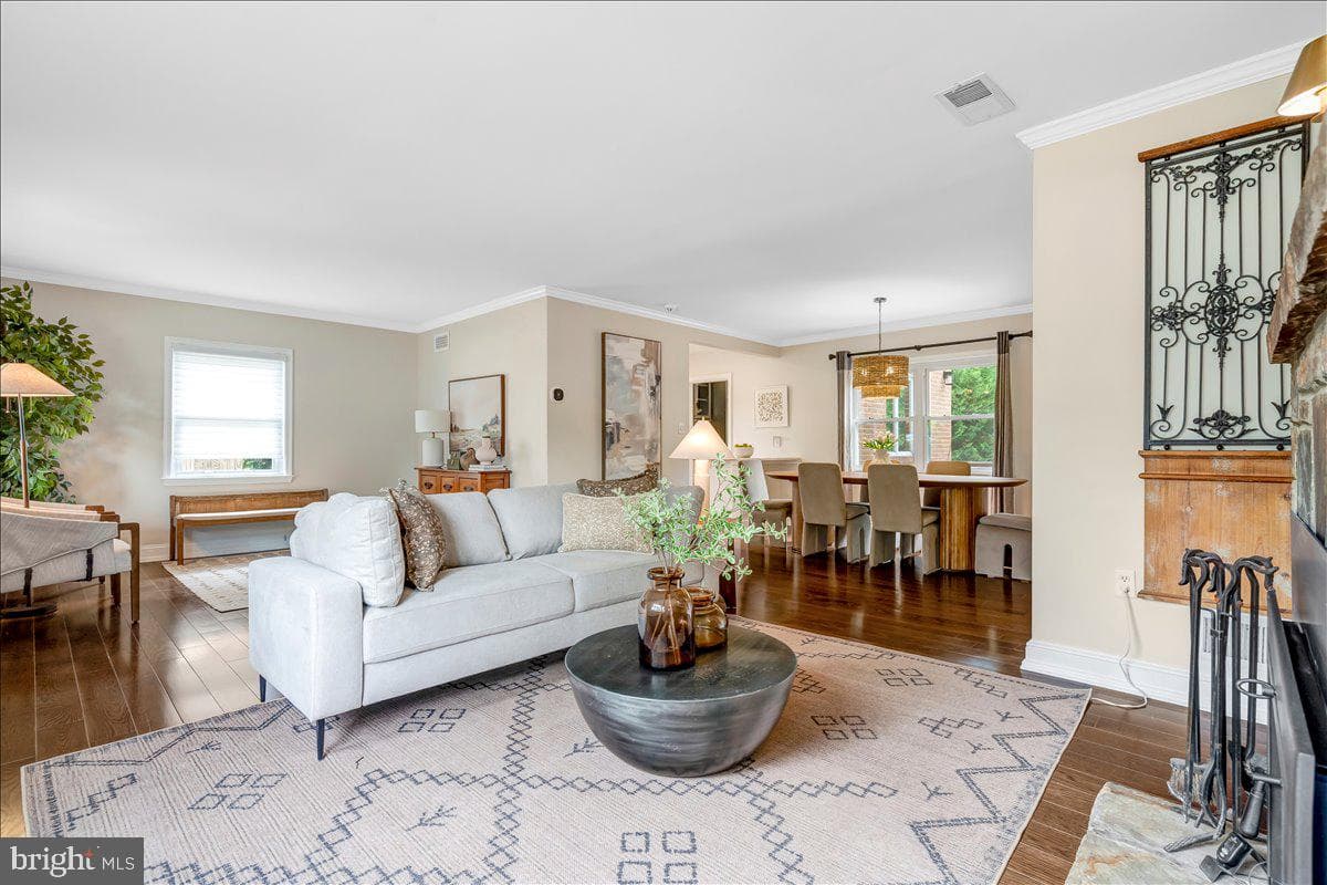 1302 Quincy Street photo 18