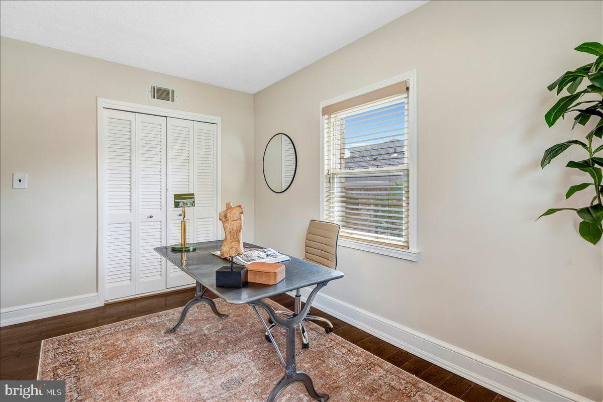 1302 Quincy Street photo 36