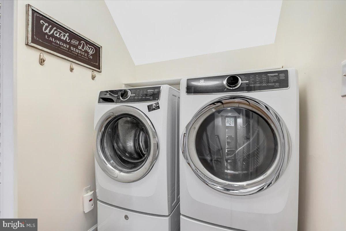 1302 Quincy Street photo 39