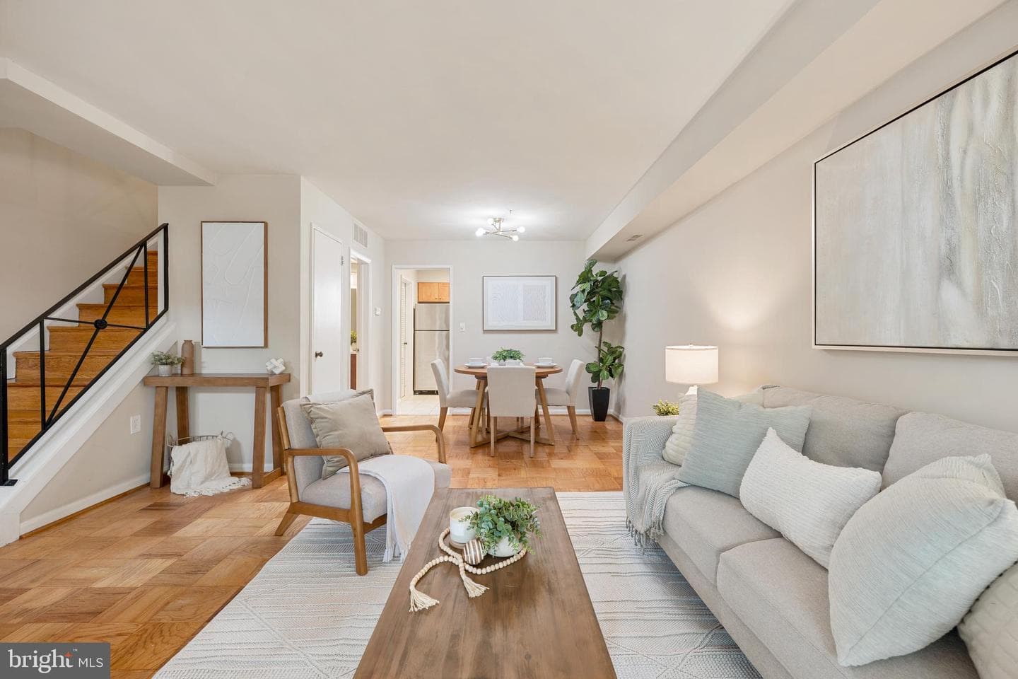 2312 N Dearing Street, Alexandria